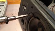 JBL Control One Lautsprecher ausbauen